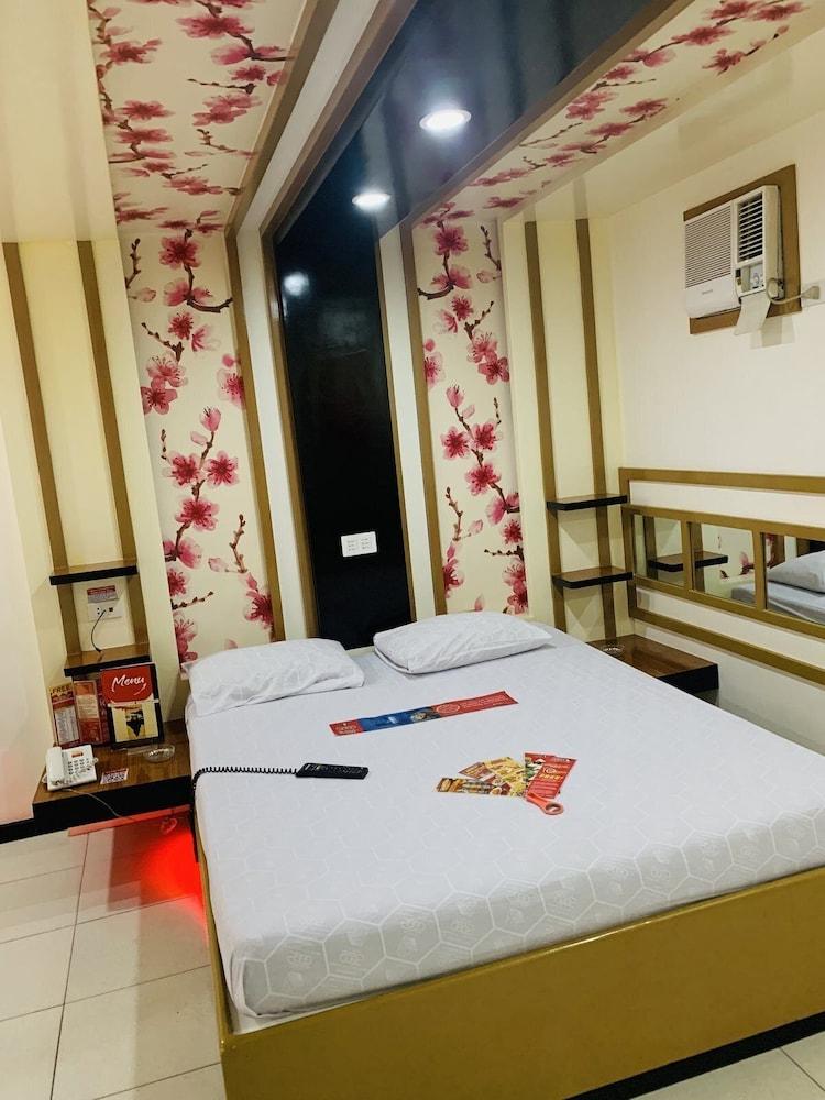 Hotel Sogo Tarlac Tarlac City Exterior foto